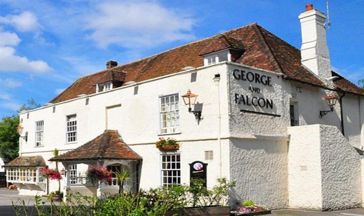 南安普敦George & Falcon住宿加早餐旅馆 外观 照片